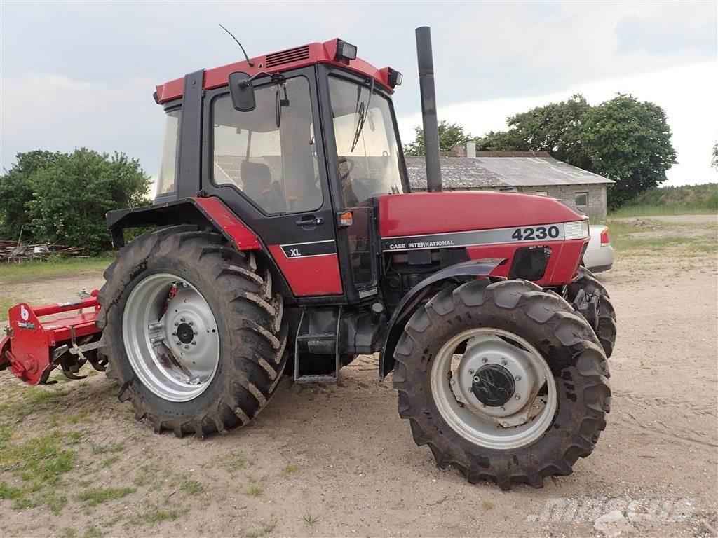 Case International 4240 XL Aftermarket Replacement Tractor Decal (Sticker) Set