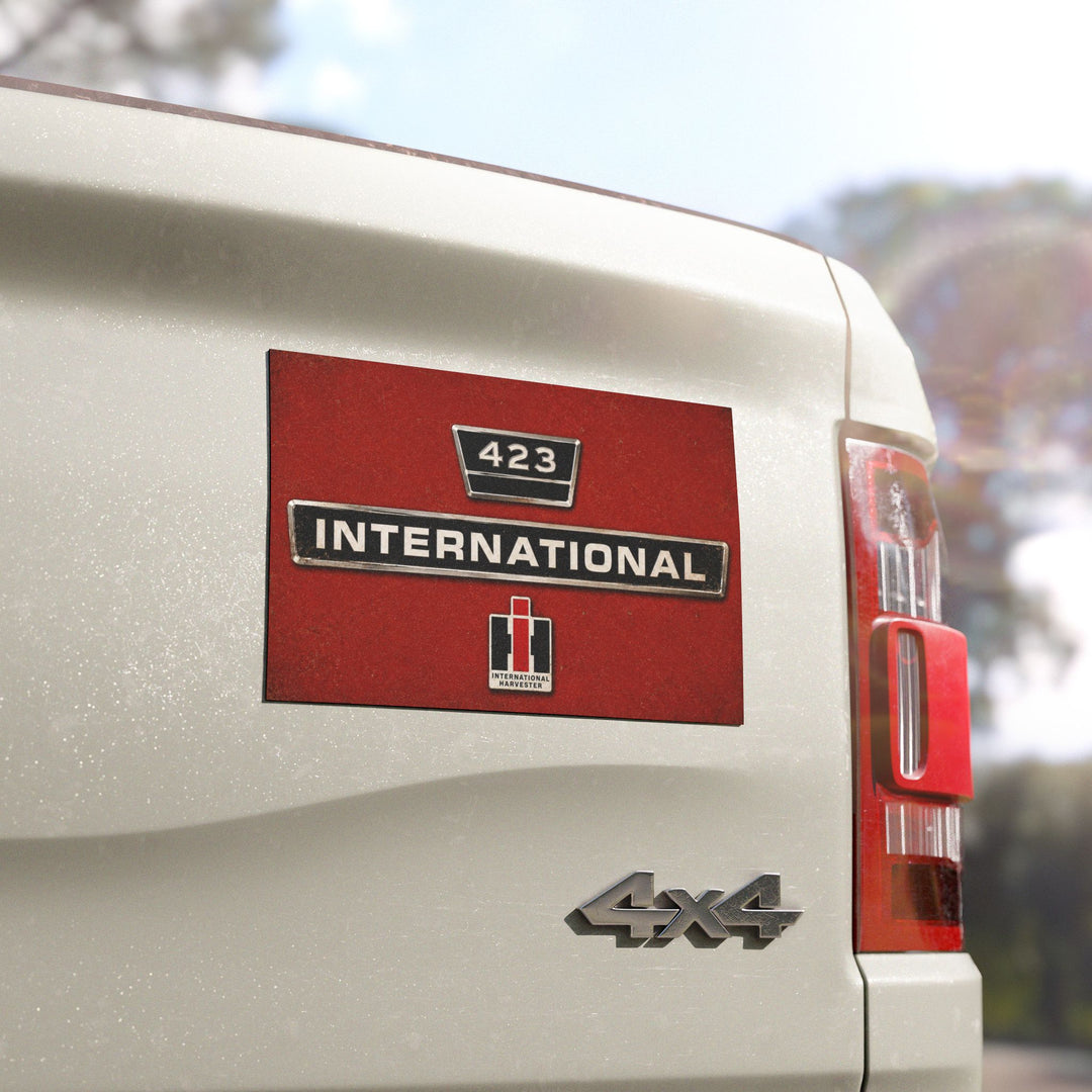 International Harvester 423 Vintage Tractor Magnet