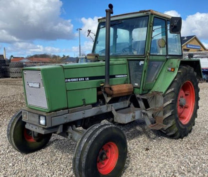 Fendt Favorit 611 LS Turbomatik Aftermarket Replacement Tractor Decal Sticker Set