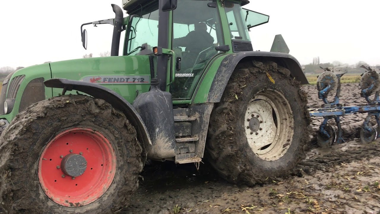 Fendt 712 TMS Vario (2014) Aftermarket Replacement Tractor Decal Sticker Set