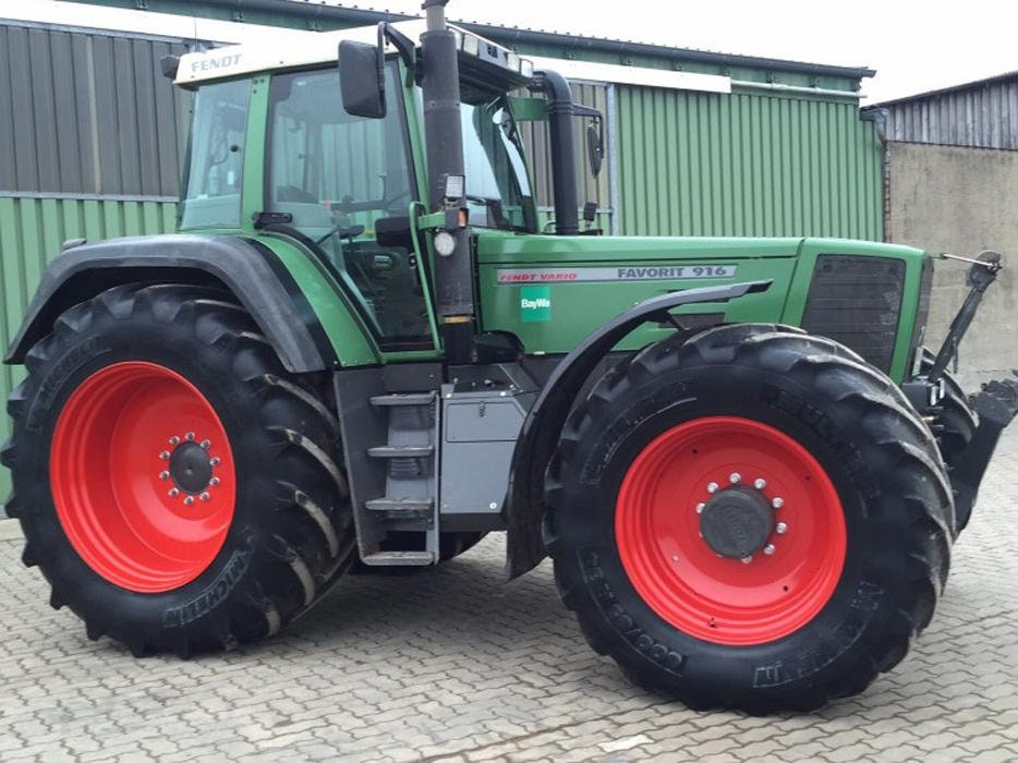 Fendt Favorit 916 (1997-2002) Aftermarket Replacement Tractor Decal / Aufkleber / Adesivo / Sticker Set