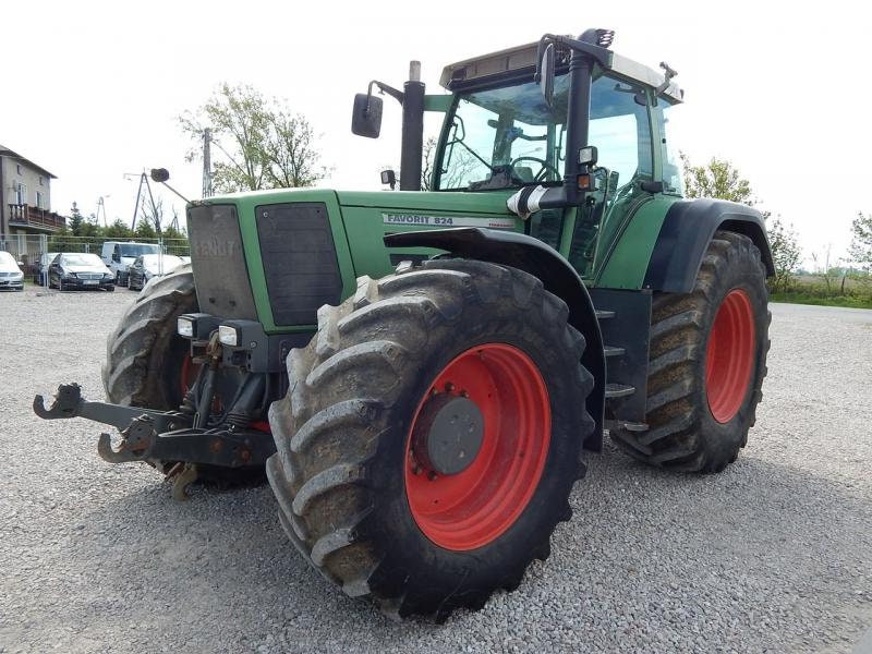 Fendt Favorit 824 Turboshift Aftermarket Replacement Tractor Decal Sticker Set