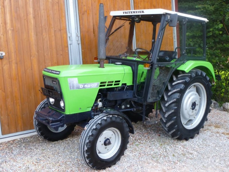 Deutz D 52 07 Aftermarket Replacement Tractor Decal (Sticker) Set