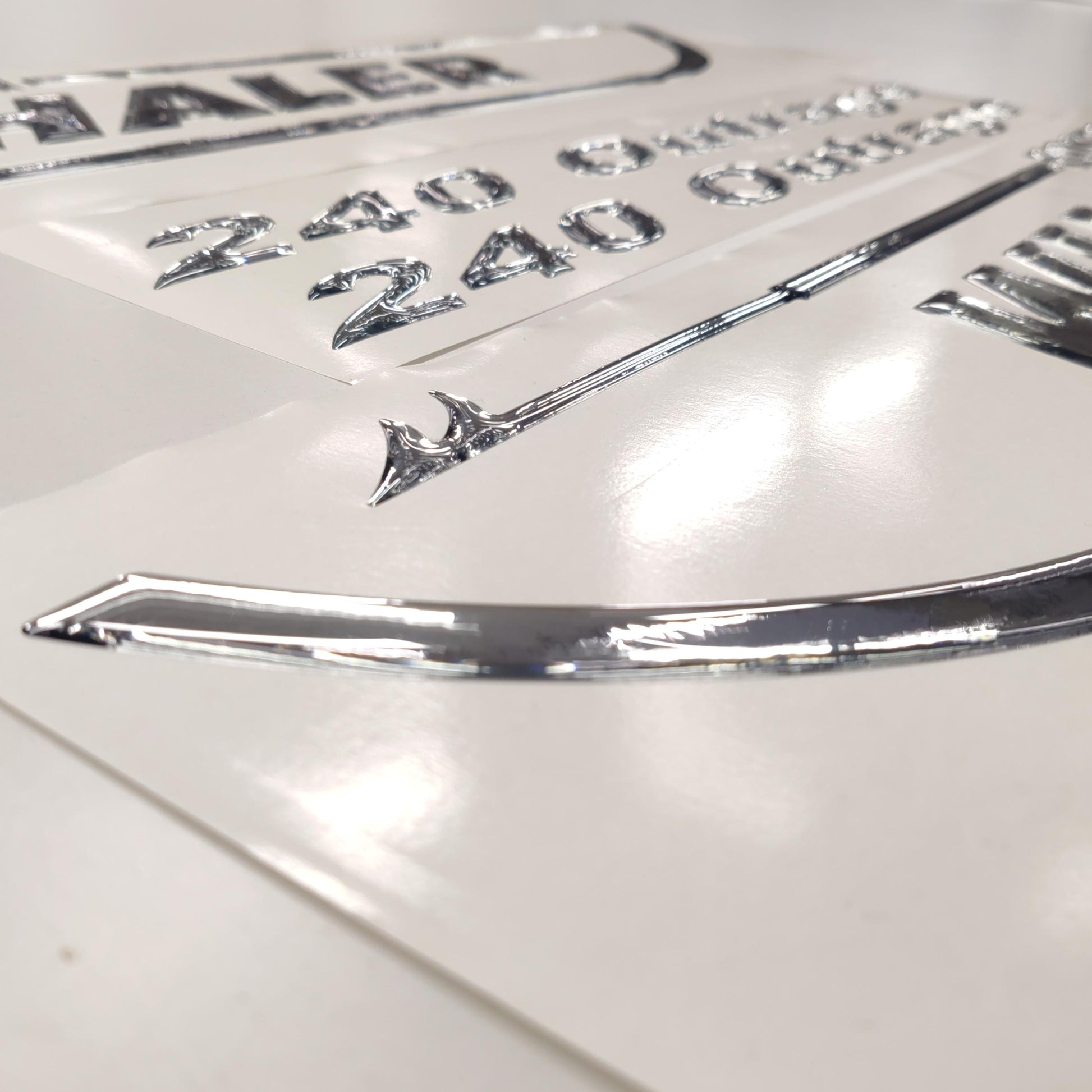 Boston Whaler 3D Aftermarket Replacement Decals Domed 2pcs / Sticker Resin Set