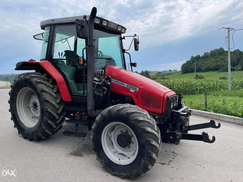 Massey Ferguson 6255 (2003) Aftermarket Replacement Tractor Decal (Sticker) Set