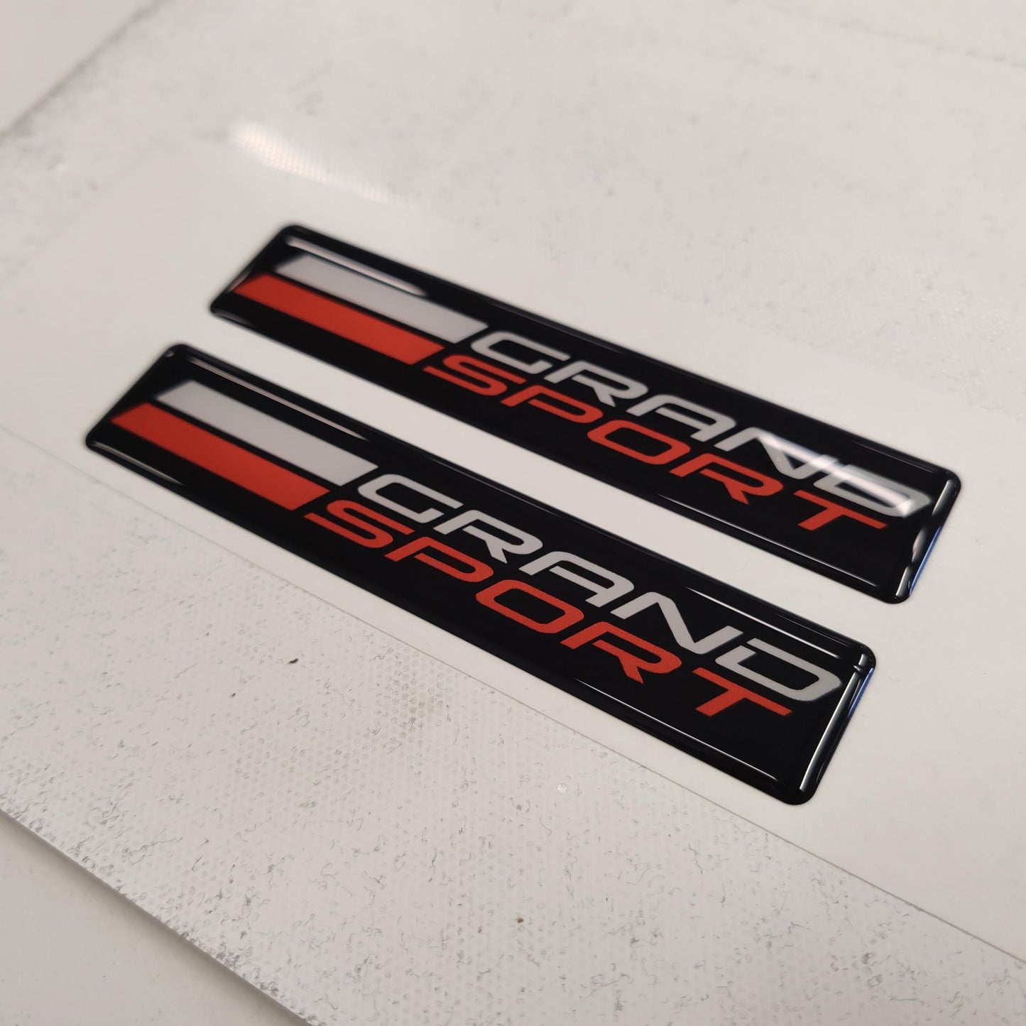 Corvette Grand Sport 3D Domed Badge Emblem Decals 2pcs / Sticker Resin Set / White and Black