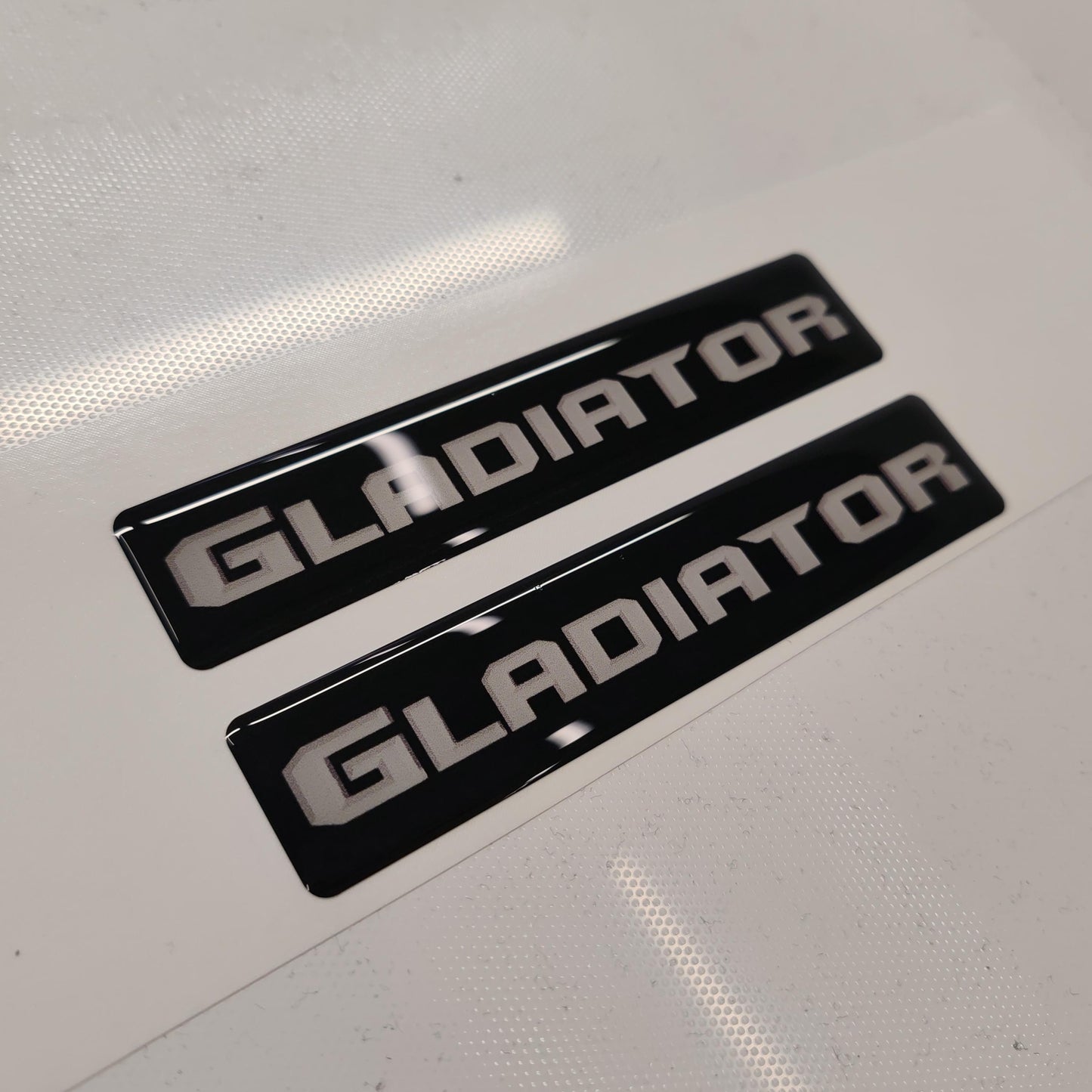 Jeep Gladiator 3D Domed Badge Emblem Decals 2pcs / Sticker Resin Set / White and Black