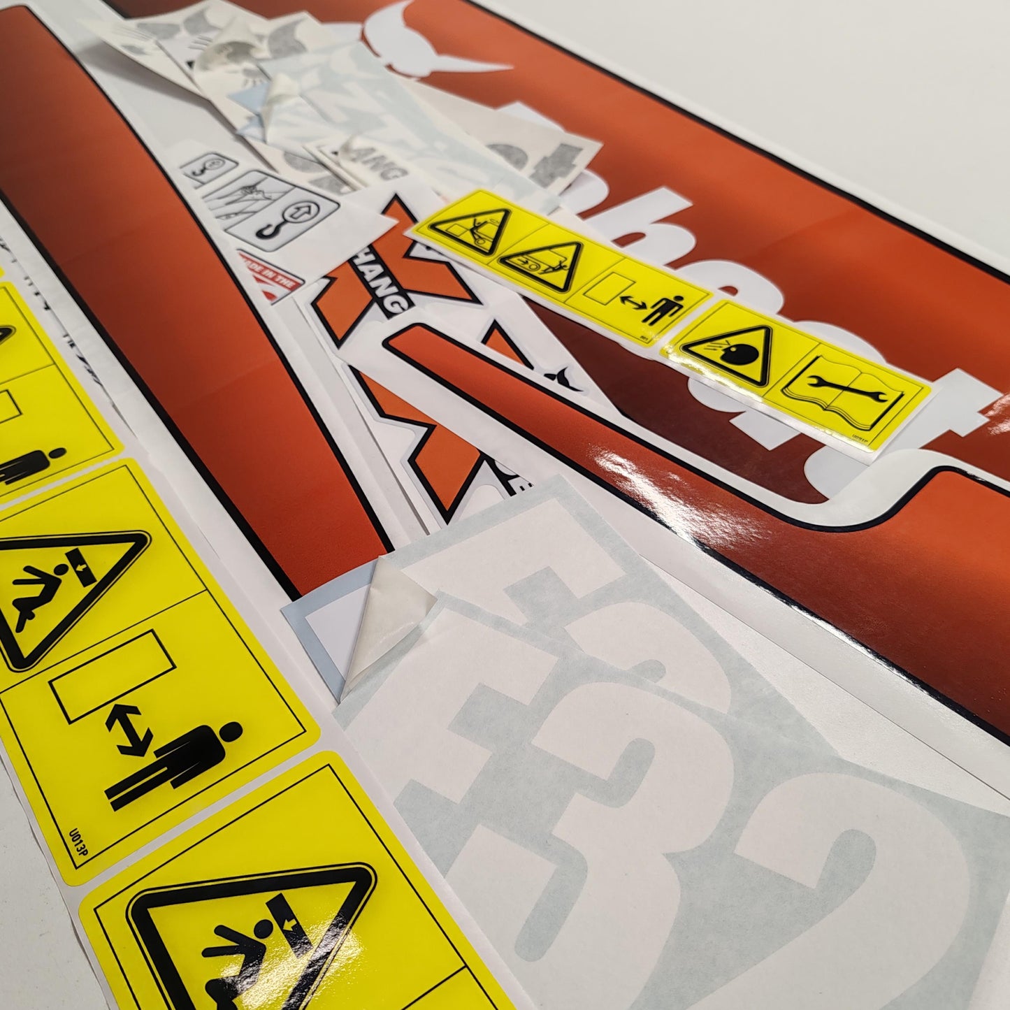 Aftermarket E32 Bobcat Mini Excavator Compact Decals / Aufkleber / Adesivo / Sticker / Replacement Set (older model) Reprdouction