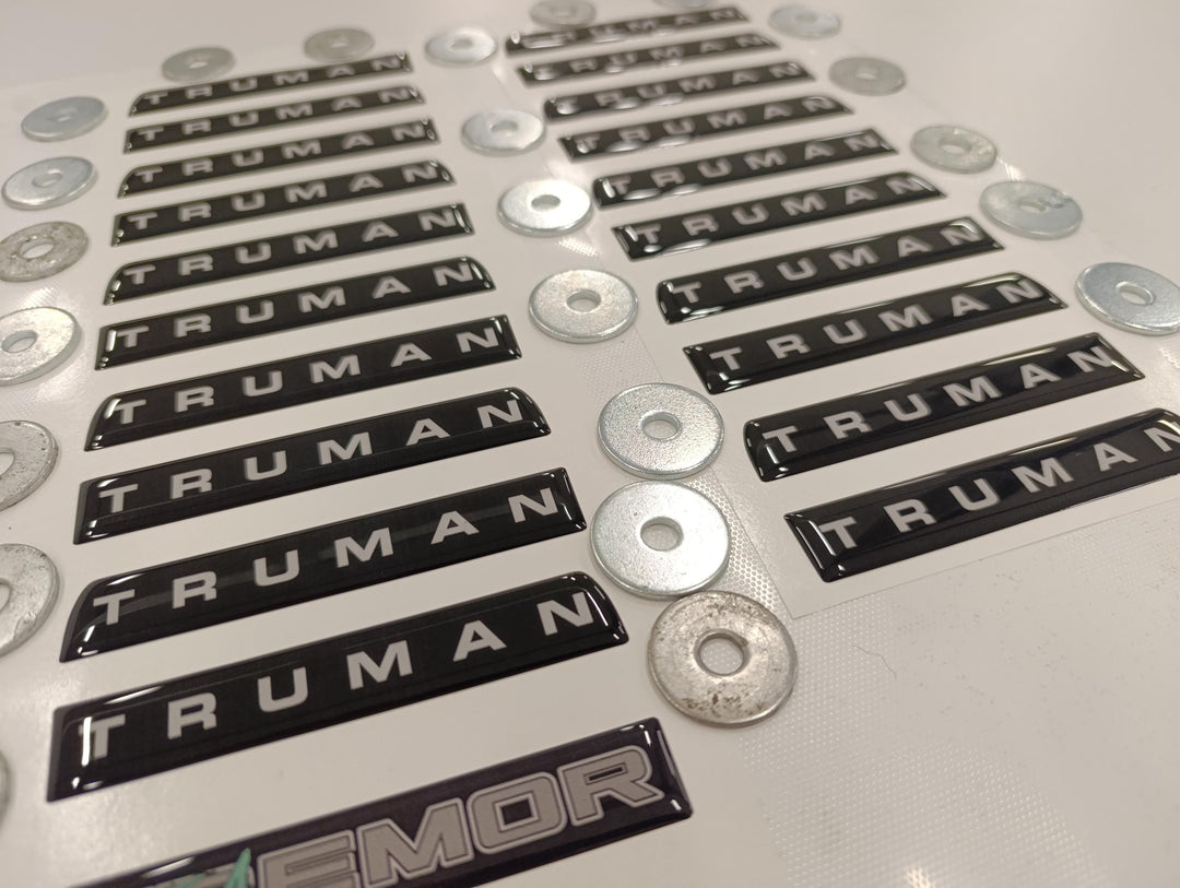 Truman 3D Domed Badge Emblem Decals 2pcs / Sticker Resin Set